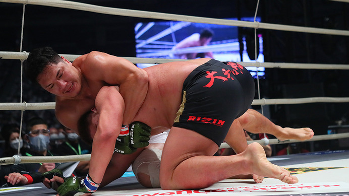 【格闘技】「RIZIN.28」シビサイ頌真、終始ペースを乱さず万全の一本勝ち　スダリオ剛は悔しい初黒星