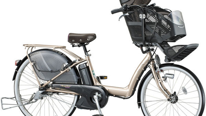 　ブリヂストンサイクルは、容量の大きい8.9Ah長生きバッテリーを搭載することで一充電あたりの走行距離を伸ばした3人乗り（幼児2人同乗）対応電動アシスト自転車「アンジェリーノ・ポッシュアシスタ」をはじめとするシリーズを3月1日から発売する。3月中旬からは首都圏