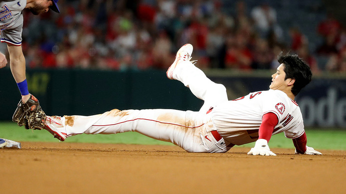 【MLB】大谷翔平、両軍指揮官が脱帽した登板翌日の“初球”特大43号と盗塁狙い　「並外れたパフォーマンス」