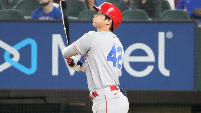 【MLB】大谷翔平、第3打席に今季2号で「1試合2発」の猛チャージ　異例の“申告敬遠押し出し”後の一発
