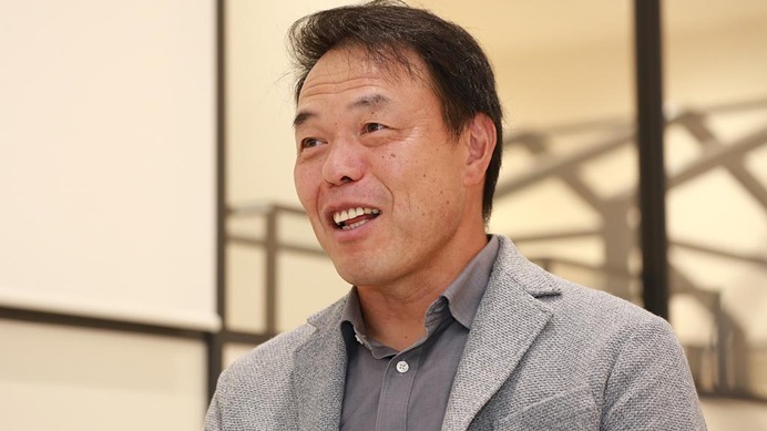 【プロ野球】“BIGBOSS”新庄剛志の日本ハム「苦戦の要因」とは……元ヤクルト・ギャオス内藤が投手目線で分析