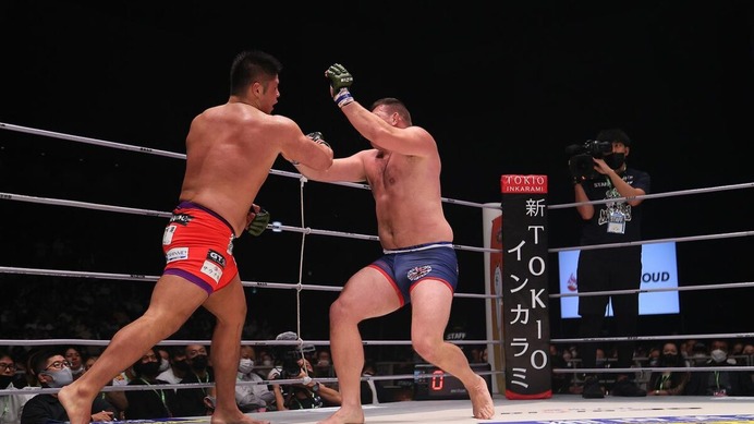 【RIZIN.39】スダリオ剛、チューカスとの剛腕対決制し3連勝　鮮烈右アッパーで“フィニッシュ率100%男”を沈める