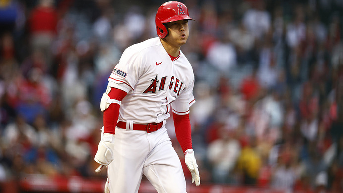 【MLB】大谷翔平、一塁への“俊足”内野安打で出塁　実況は「非現実的だ」と驚きのあまり繰り返しつぶやく