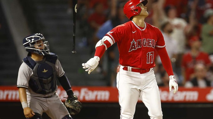 【MLB】大谷翔平、3戦連発第35号同点2ランの「英雄的」バットフリップが中継局でもデータサイトでも超話題に