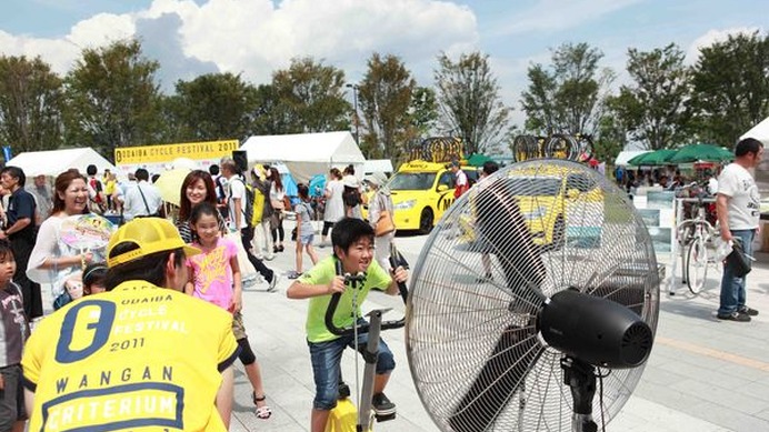 　国内外で開催される自転車レースやイベントなどの日程を掲載した「大会・イベントカレンダー」が最新版に更新されました。海外の主要大会の日程や国内の注目大会も掲載されています。
　各イベントの内容（カテゴリー）、開催日や開催地、募集期間などがひと目で分か