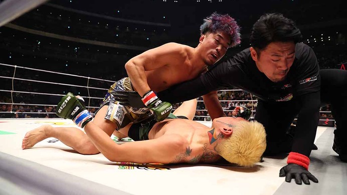 【RIZIN.45】「あれ、何かあった？」太田忍、熱唱登場の芦澤竜誠を“141秒失神”ダースチョーク葬で一本勝ち