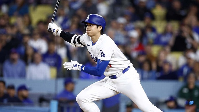 【MLB】「審判さんあぶない」大谷翔平、俊足飛ばして内野安打マーク　“あわや衝突”のヒヤリ場面も……