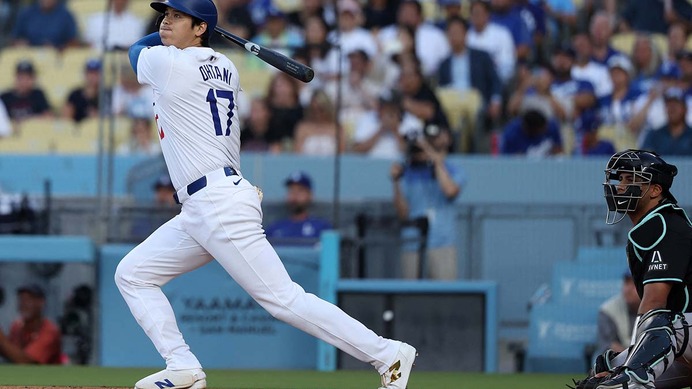 【MLB】大谷翔平、初回に“左打者対策”のリリーフ左腕から10試合ぶり二塁打　テオスカーの適時打で生還