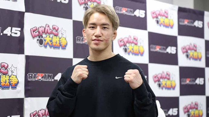 【RIZIN.48】「やっぱり逸材」朝倉海、“満点デビュー”の18歳の超新星を祝福　ファンも期待感「すげぇのが出てきたっ！」