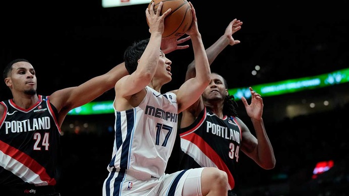 【NBA】「オーラが基準なら新人王」河村勇輝の“スター性”に、現地メディアも衝撃　敵地ファンの盛り上がりは「NBA決勝戦のようだ」