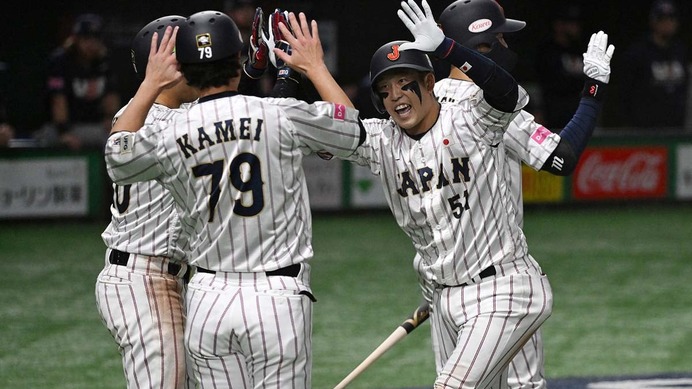 【プレミア12】侍ジャパン、小園海斗が決勝適時打と“2打席連発”で7打点　米国代表を撃破で6連勝