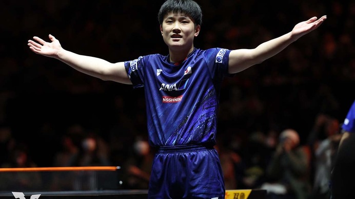 張本智和、歓喜と絶望を味わった男子エース　パリ五輪を経てアジア選手権では金奪取、世界3位に再浮上で見据える高み【2024年振り返り】