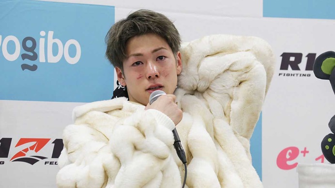 【RIZIN】「何も覚えていない」三浦孝太、失意の”失神KO”負けに涙　再起戦で「出れる理由を親以外で作りたかった」