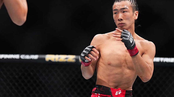 【UFC】鶴屋怜、下馬評を覆し“2連勝”なるか……海外ブックメーカーはヴァン勝利を支持　才賀紀左衛門の元で鍛えた“打撃力”にも注目