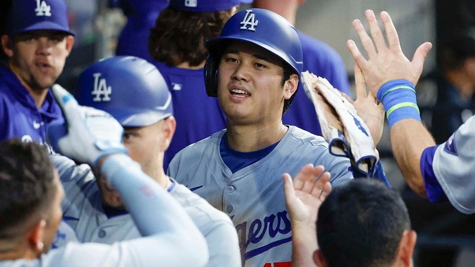 【MLB】父になった大谷翔平、米記者は打撃不振に懸念示すも……ベッツとテオスカーは「ショウヘイなら大丈夫」と太鼓判