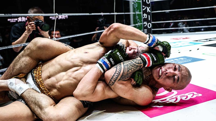 【RIZIN】冨澤大智、“衝撃”の2R一本負けで茫然自失……山本アーセンからはエール「這いあがろうぜ」