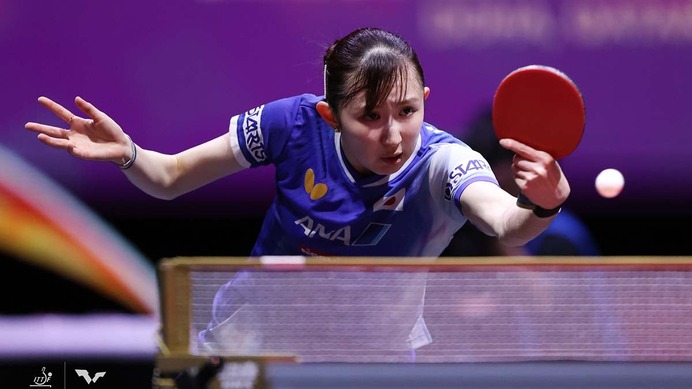 早田ひな、中国選手撃破で2大会連続メダルに王手　世界23位・石洵瑶を4－2で下し大藤沙月に続き8強入り【世界卓球2025】