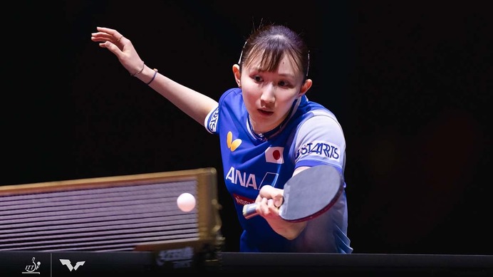 早田ひな、中国選手撃破で2大会連続メダルに王手　世界23位・石洵瑶を4－2で下し大藤沙月に続き8強入り【世界卓球2025】