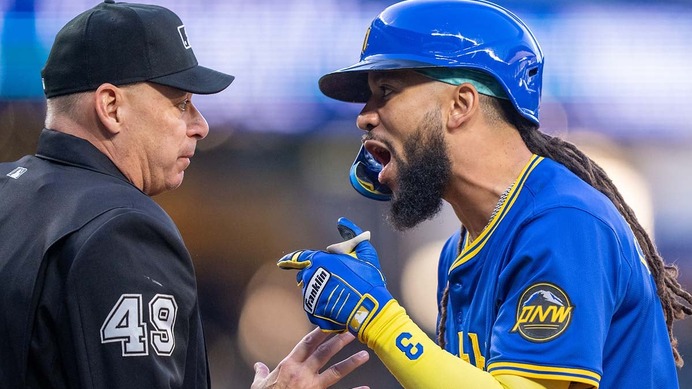 【MLB】「史上最悪の判定」完全なボール球がストライクに、マリナーズ主将が激高し退場処分　昨季も“誤審騒動”の審判