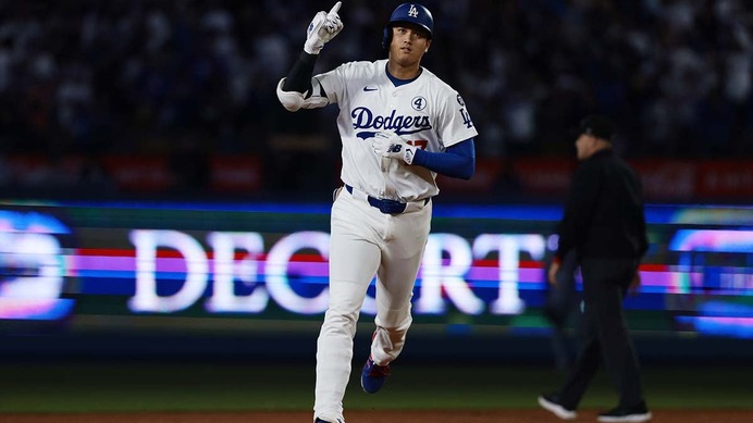 【MLB】大谷翔平、打った瞬間確信の頷き“183キロ”23号アーチ　米メディア歓喜の反撃弾「63本ペースだ」