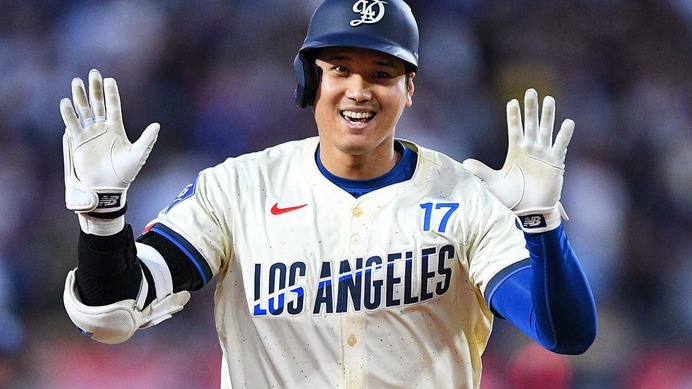 【MLB】大谷翔平、豪快24号直後に飛び出した“珍プレー”　スミスの犠飛で全力疾走→転倒、思わず笑顔も献身走塁