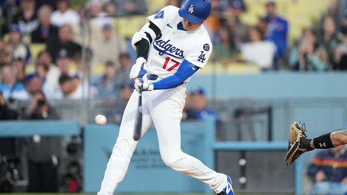 【MLB】大谷翔平、二刀流復帰戦で“169キロ”同点適時打　「自身の黒星をかき消した」