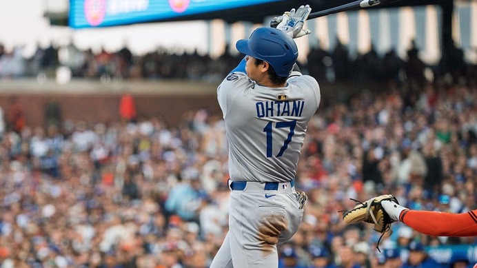 【MLB】32号アーチ、大谷翔平の“ベース1周動画”を公式SNSが投稿「まるで映画そのもの」　敵地ファンも思わず怒号から大歓声に