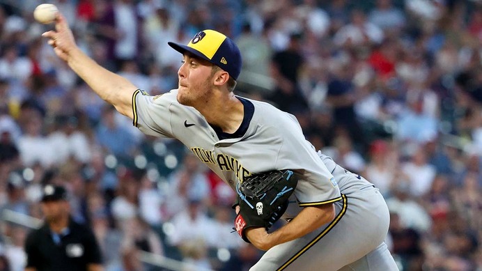 【MLB】驚愕の100マイル超え「89／216球」　ブルワーズ23歳怪物右腕、史上最少“デビュー5登板”でAS選出に涙「言葉が出ないよ……」