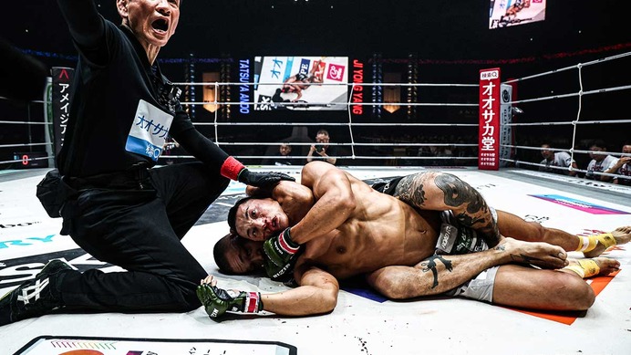 【超RIZIN.4】「爆発力が半端じゃない」安藤達也、“壮絶”な2試合連続チョーク一本勝ち　ヤン・ジヨンはタップ後に失神……衝撃のラスト「救助まで完璧」