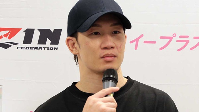 【超RIZIN.4】朝倉未来の判定Vにクレベル猛抗議も……会見時の“無傷”が物語る「50：30」の差