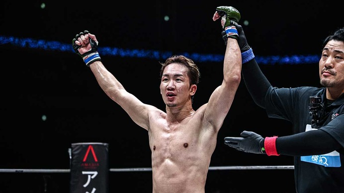 「超RIZIN.4」でリベンジ成功の朝倉未来が復帰後235位→36位→24位と“大躍進”　クレベル34位、YA-MAN99位｜世界フェザー級ランキング（2025年7月28日時点）