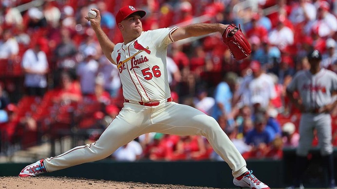 【MLB】ドジャースの補強候補にカージナルスの“昨季セーブ王”ヘルズリーが急浮上　ガーディアンズ守護神の賭博疑惑を受けて方針転換か
