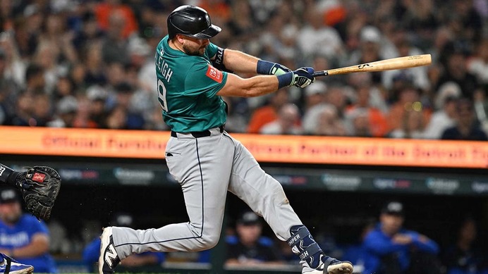 【MLB】本塁打王ローリー、殿堂入りレジェンドを超える“捕手史上2位”の46号アーチ　「OPS.696→1.028」急成長の右打席で記録更新