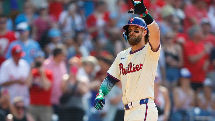 【MLB】ドジャースに連敗、窮地のフィリーズ……ハーパー「まだ終わっていない、何が起こるか分からない」と逆襲予告　シュワーバーも「必ず良くなる」