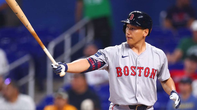 【MLB】レッドソックスは年俸負担しても……公式サイトが吉田正尚のトレード移籍に言及　「ボストンの外野陣は過密、あり得る選択肢」