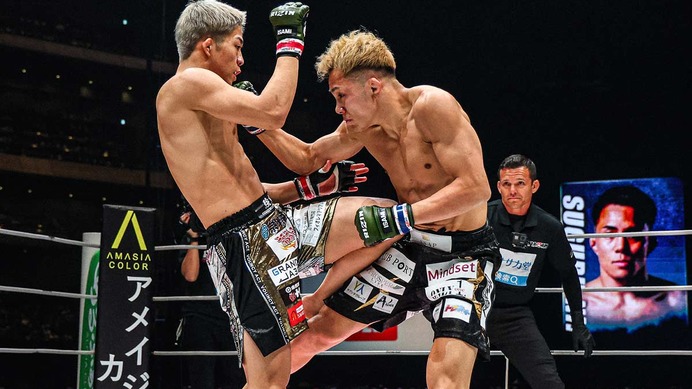 【RIZIN】58日で電撃参戦の秋元強真、“テンカオ一撃”で新居もん絶TKO　次戦に元フェザー級王者を指名