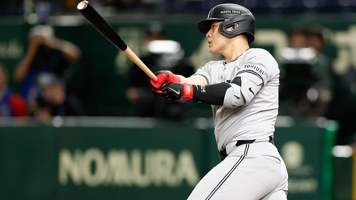 【MLB】岡本和真の最終決断迫る……交渉期限間近、米メディアの予想投票トップはパイレーツ「長期契約の可能性は高くない」