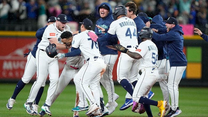 【MLB】「今後10年間でWSを制するのは？」本命ドジャースの対抗馬は……球団史上初の悲願目指すマリナーズ　公式サイトが特集