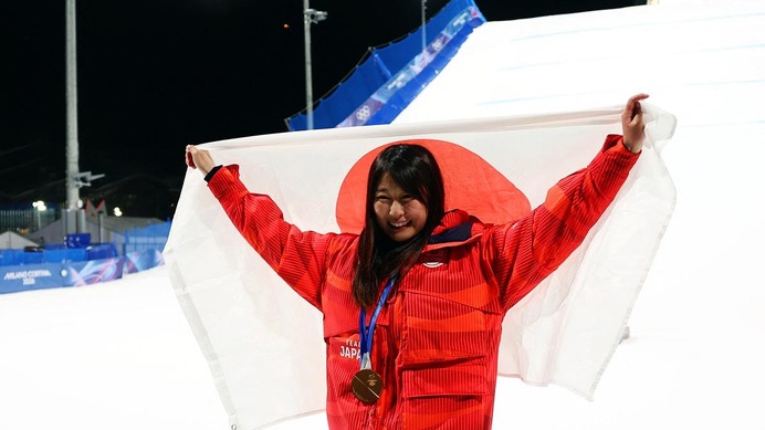 【ミラノ五輪】村瀬心椛が日本女子スノボ史上初の偉業　高木美帆は8度目の表彰台に　“メダルラッシュ”に沸く日本が過去最高更新も視界