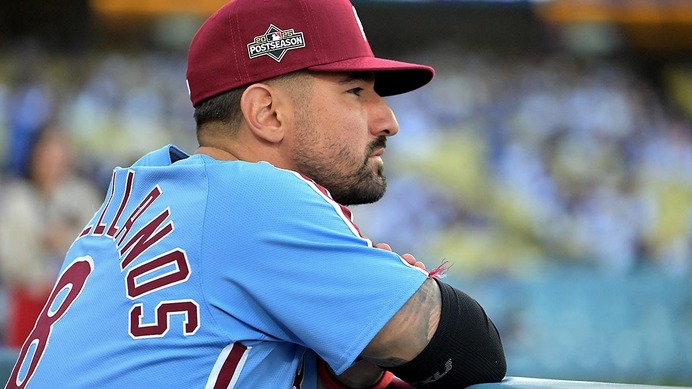 【MLB】ダグアウトにビールを持ち込み……途中交代に猛抗議　“通算250本塁打”カステヤノス、1億ドル契約の途中でフィリーズ解雇