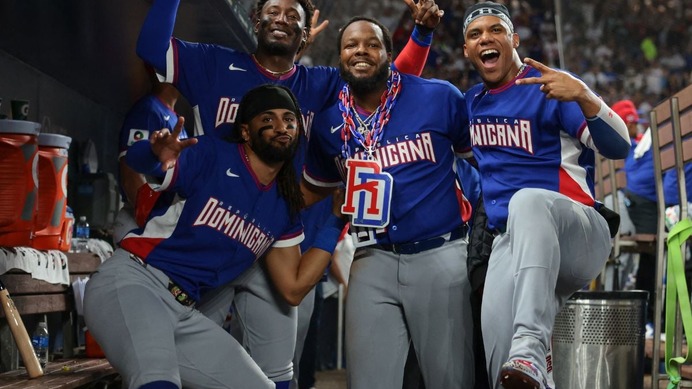 【WBC2026】「エゴを持っている者がいない」主砲ゲレーロJr.が明かすドミニカ快進撃の理由……イチローの“愛弟子”フリオは「WBC優勝が最優先」