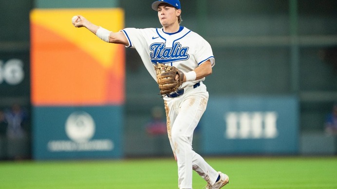 【WBC2026】「またしても信じられないフェイク」イタリア23歳遊撃手がトリックプレーで走者を幻惑　ダイビングを偽装し……併殺成立
