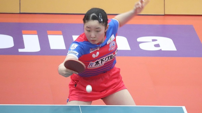 「勝ちたい気持ちはありますけど……」張本美和、“負けないエース”が貫く信念　カットマン撃破の17歳は「その目標に向かって」【Tリーグ】