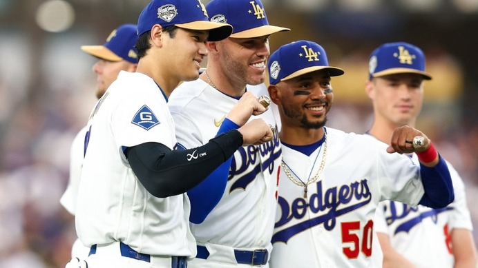 【MLB】ドジャース連覇の証、超豪華チャンピオンリングの詳細が判明　「ダイヤモンド318個」「サファイア95個」が輝くゴージャス仕様