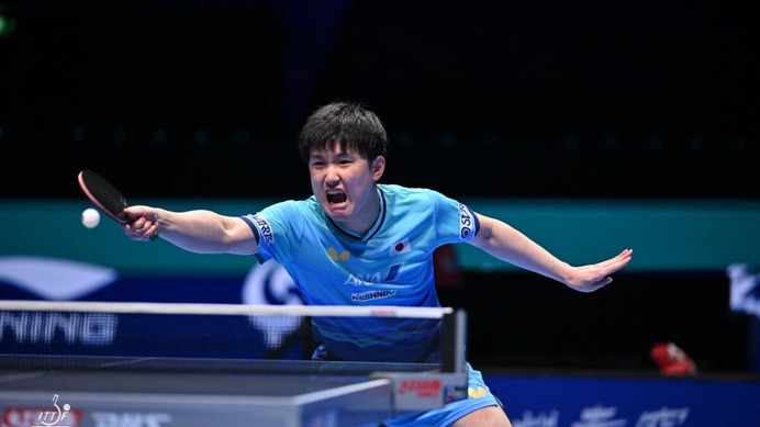張本智和、難敵チウ・ダンとのフルゲーム激闘を制する　“0－2ビハインド”を逆転のエースがベスト8進出【ITTF男女ワールドカップ】