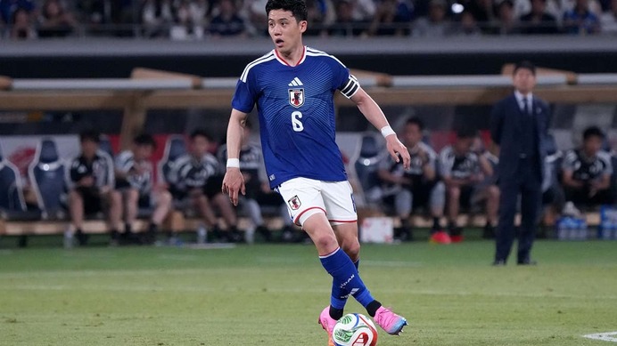 遠藤航が離脱した日本代表、ボランチではなくFWを追加招集　米メディア「驚きは守田英正を選ばなかったこと」と伝える
