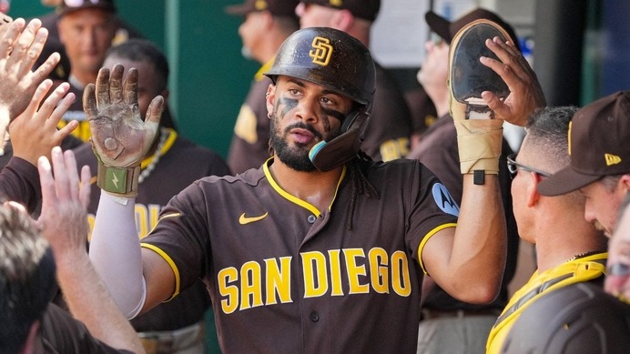 【MLB】タティスJr.が「今季メジャー最長145メートル」特大弾　開幕2カ月ノーアーチも……オールスター明け“5戦3発”の巻き返し
