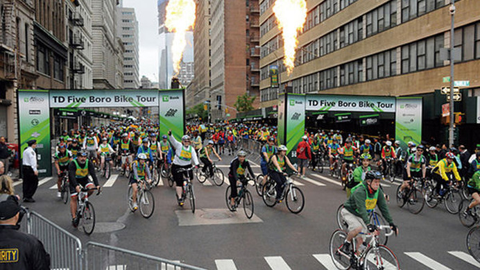 　国内外で開催される自転車レースやイベントなどの日程を掲載した「大会・イベントカレンダー」が最新版に更新されました。海外の主要大会の日程や国内の注目大会も掲載されています。
　各イベントの内容（カテゴリー）、開催日や開催地、募集期間などがひと目で分か