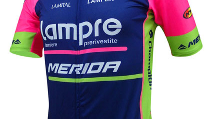 ランプレ・メリダ、チャンピオンシステム製の2015年チームジャージ発表