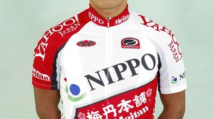 　8月5日にスペインで開幕した5日間のステージレース、ブエルタ・チクリスタ・ア・レオンで、NIPPO・梅丹の清水都貴（25）が第1ステージを制し、総合1位に立った。スペイン・カスティーレオン地方で開催される同大会はUCIクラス2の大会。
　スペインの西方を走る大規模